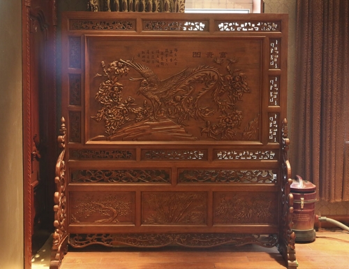 雕刻屏风